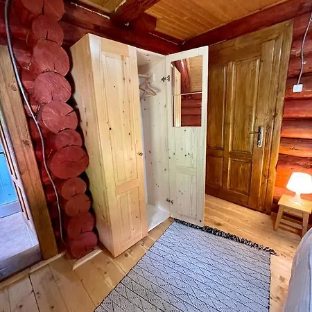 Ursu’ Zburator Case de vacanță *